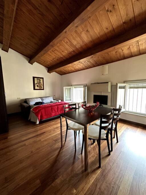 Апартаменты Casa Petrucci 2 Centro Storico Форли Экстерьер фото